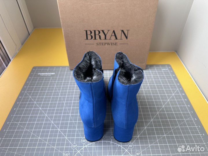 Дизайнерские ботильоны Bryan