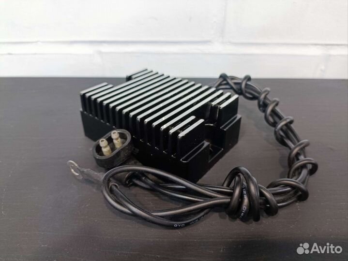 Реле зарядки, регулятор мотоциклов HD Dyna