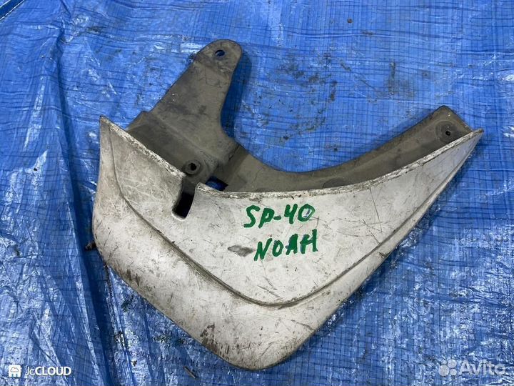 Брызговик на toyota lite ACE noah SR50 3SFE