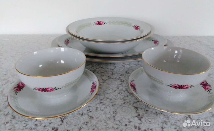 Набор посуды, фарфор - 40 предметов. Германия