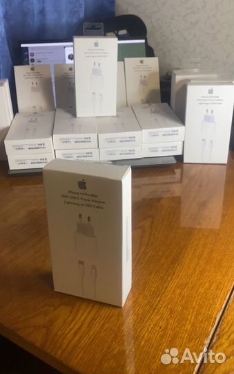 Зарядка на iPhone 20w