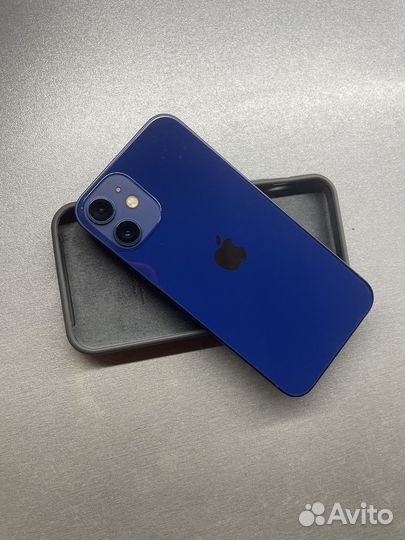 iPhone 12 mini, 64 ГБ