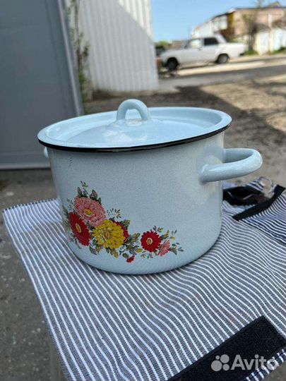 Набор посуды кастрюли