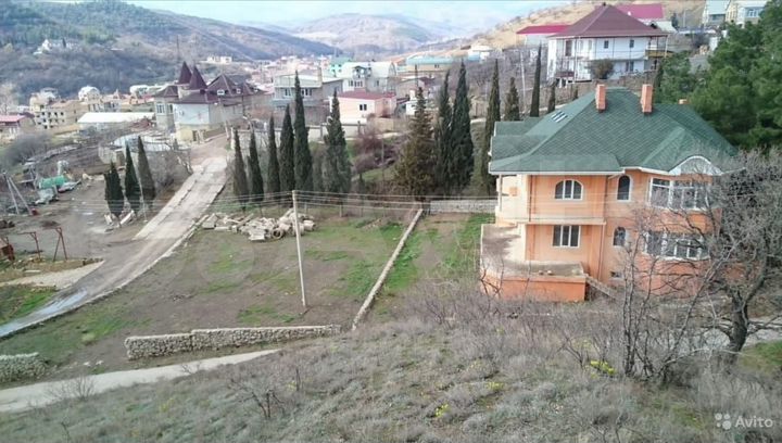 Дом 423 м² на участке 15 сот.