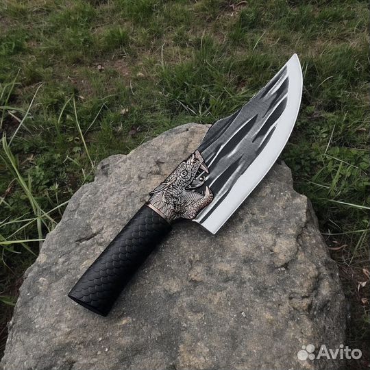 Кухонный нож топорик