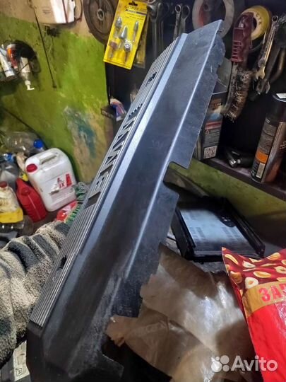 Крышка двигателя bmw e87