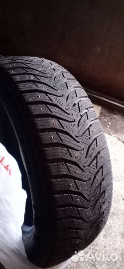 Kumho WinterCraft Ice WI31 215/60 R17