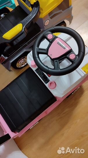 Детская машинка каталка новая с род.ручкой