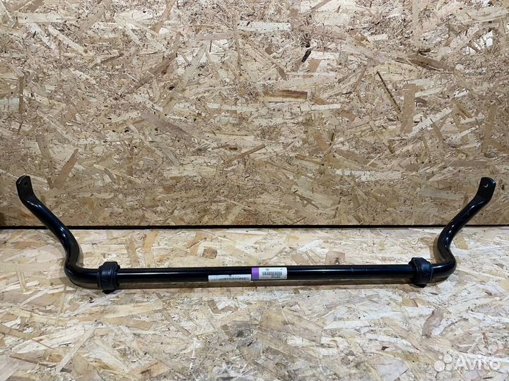 Стабилизатор передний Audi Q7(4m) Q8 Touareg CR