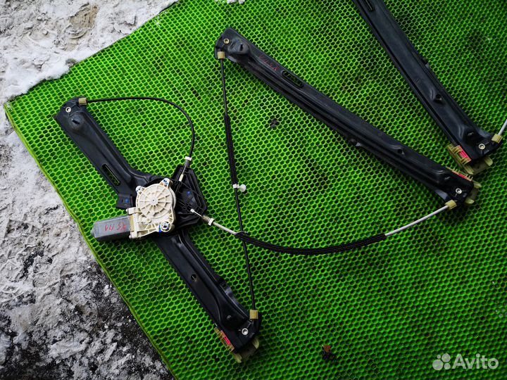 Стеклоподъемник для BMW X5 F15/F85 2013-2018