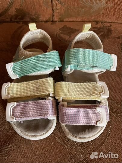 Сандали для девочки