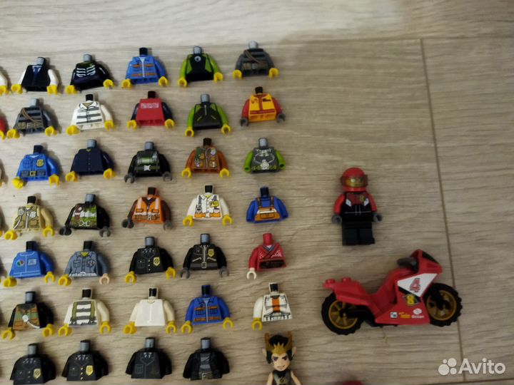 Много lego деталей поштучно