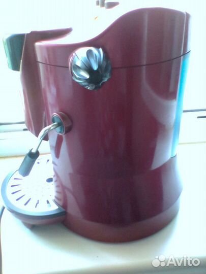 Кофемашина капсульная