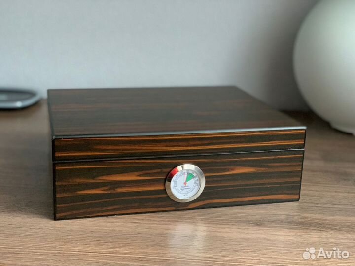 Хьюмидор Lubinski с подарочным набором