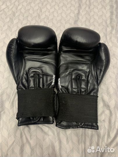 Боксерские перчатки 10 oz adidas