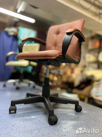 Компьютерное кресло