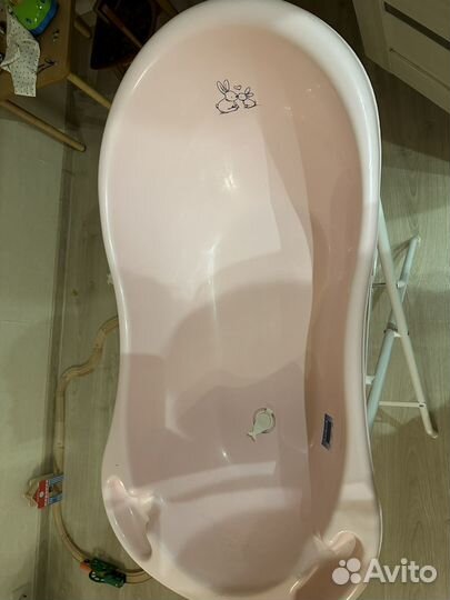 Ванночка для купания с подставкой tega baby