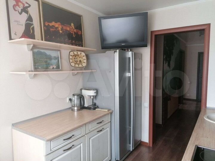 3-к. квартира, 61 м², 8/10 эт.