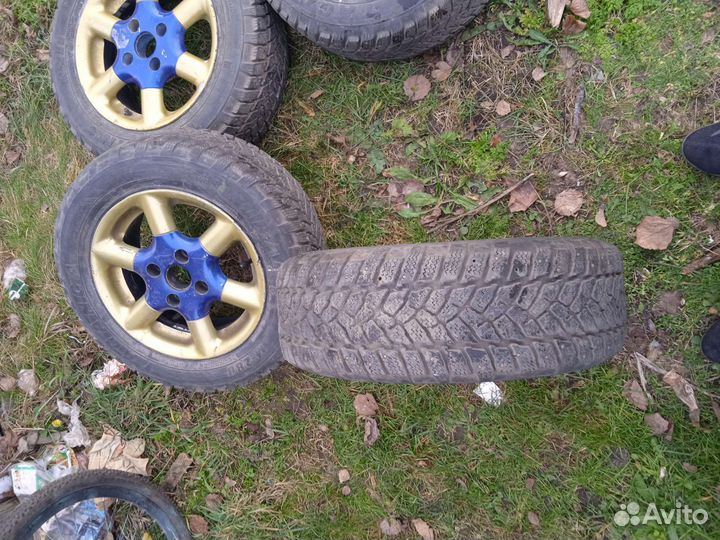 Комплект зимней резины r 14