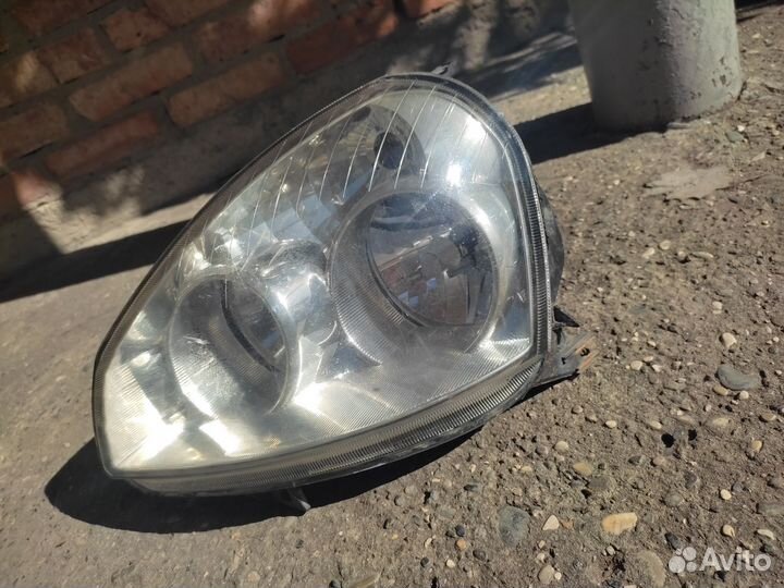 Передние фары на priora 2
