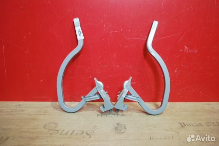 Петля крышки багажника Kia Rio 3