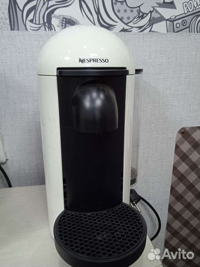 Капсульная кофемашина nespresso