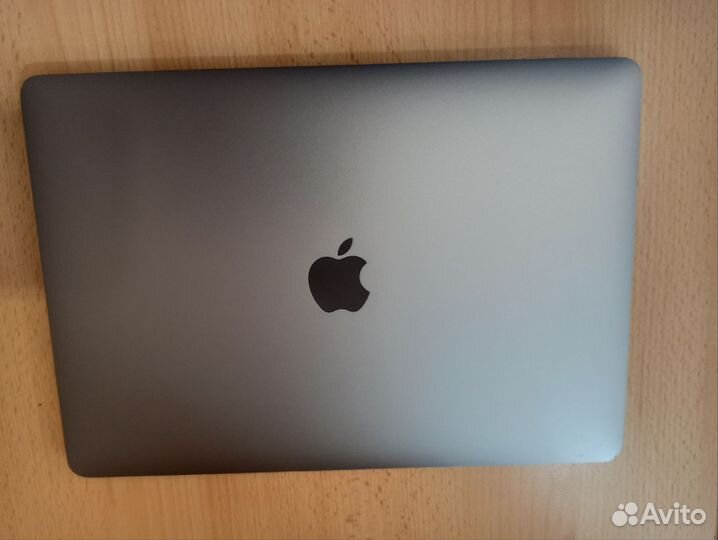 Apple macbook pro a1708