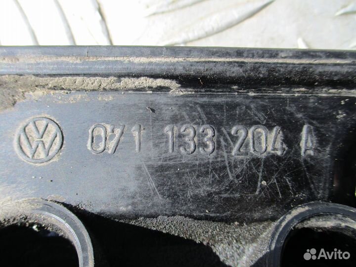 Коллектор впускной Volkswagen Passat B5 VR5 1998г