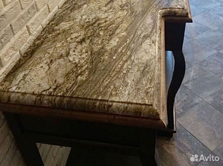 Столешница из гранита