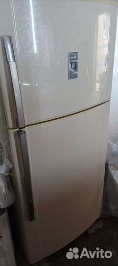 Холодильник бу sharp