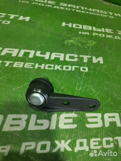 Шаровая опора правая Audi 80 седан JN 1985