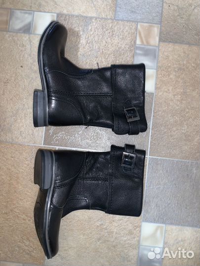 Сапоги детские новые