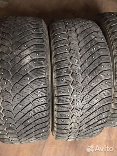 Continental ContiIceContact 4x4 235/55 R17
