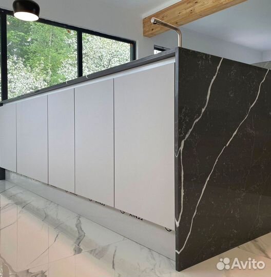 Кухня с островом по вашим размерам на заказ