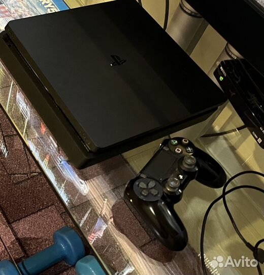 Sony PS4 slim