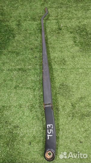 Поводок стеклоочистителя левый Hyundai IX35 2011