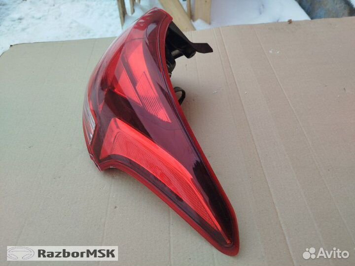 Фонарь Mitsubishi Outlander 3 GF задний правый