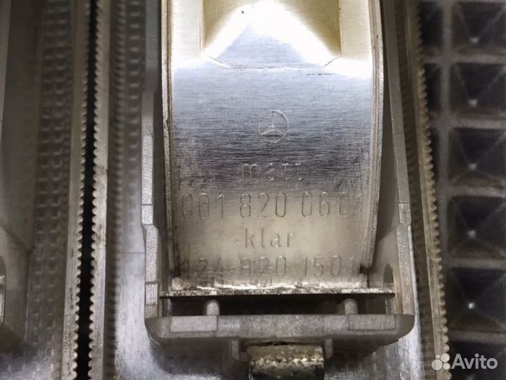 Плафон Mercedes-Benz S124 M102.982 1989