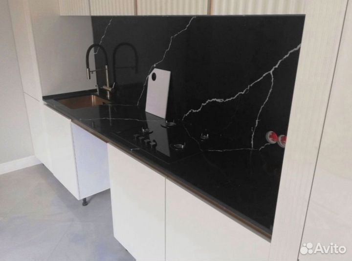 Столешницы из кварцевого камня