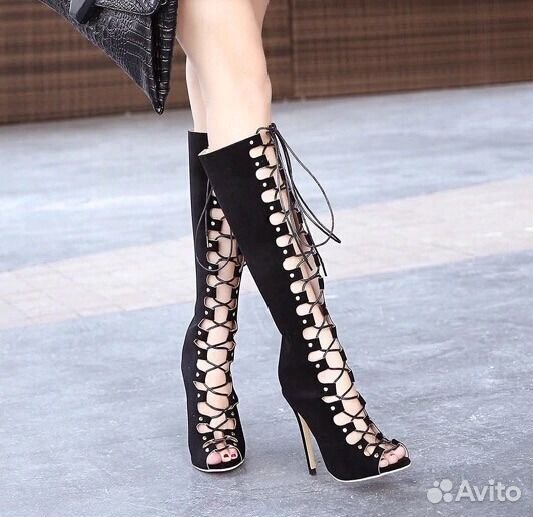 Сапоги на шнуровке