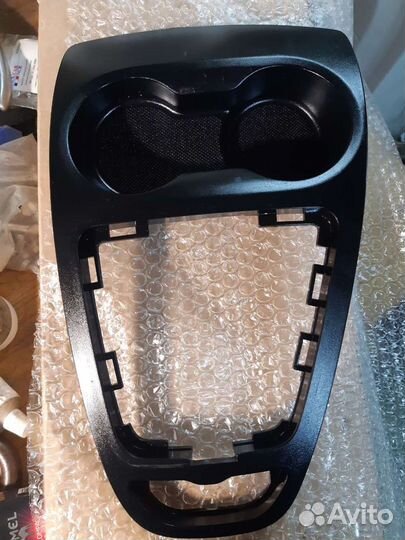 Панель с подстоканниками лада веста