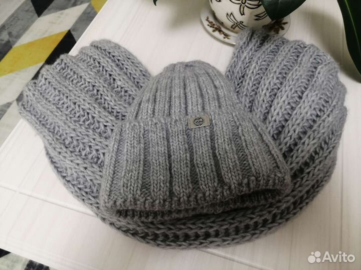 Шапка и снуд женский