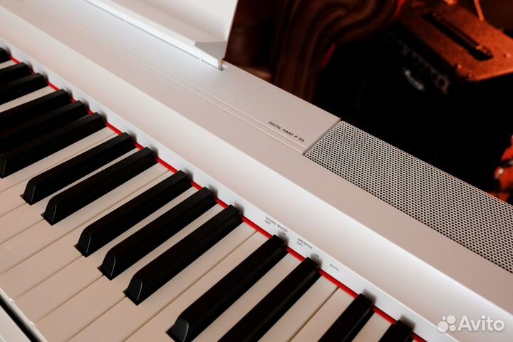 Цифровое пианино Yamaha P-125 (комплект)