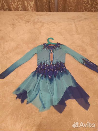 Костюм для фигурного катания 152