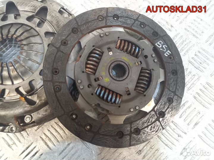 Комплект Сцепления VW Golf Plus 1.6 BSE 122031710