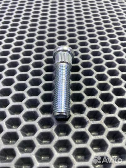 Шпильки колесные забивные