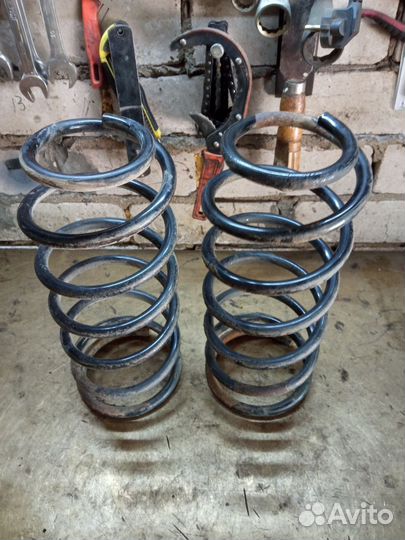 Пружины передние ланос