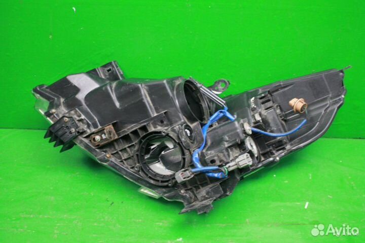 Фара правая Nissan Teana J32 2008-2011