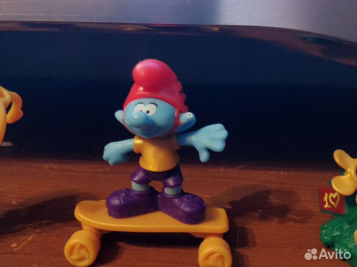 Киндер золотые смурфы