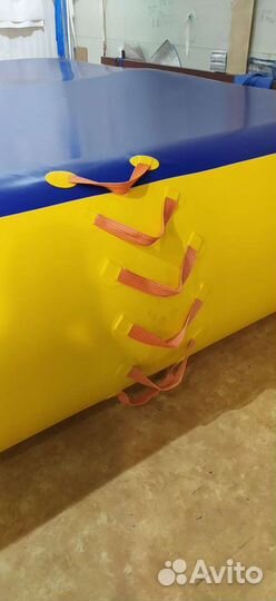Надувная водная горка